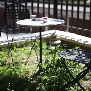 With Lovely Garden Appartamento