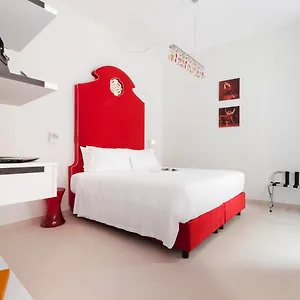2* מלון דירות Opera Relais De Charme -