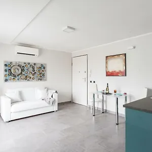Penthouse 41 In Trastevere With Big Terrace Appartamento Roma